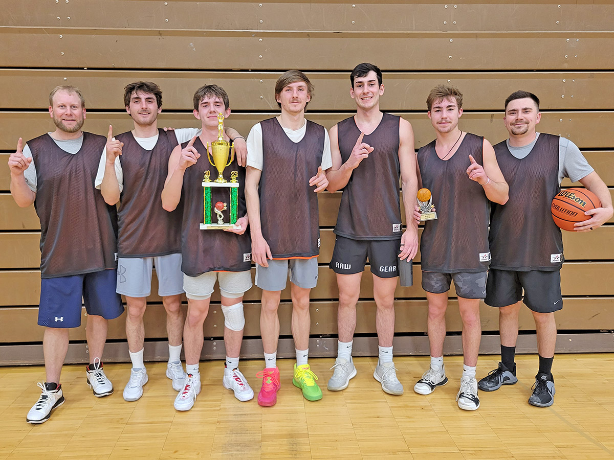 2023 Mens C Champions Bozeman Basketball Sm