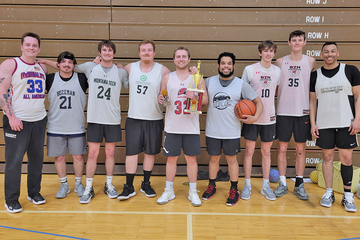 2024 Mens B Champions Bozeman Basketball Sm